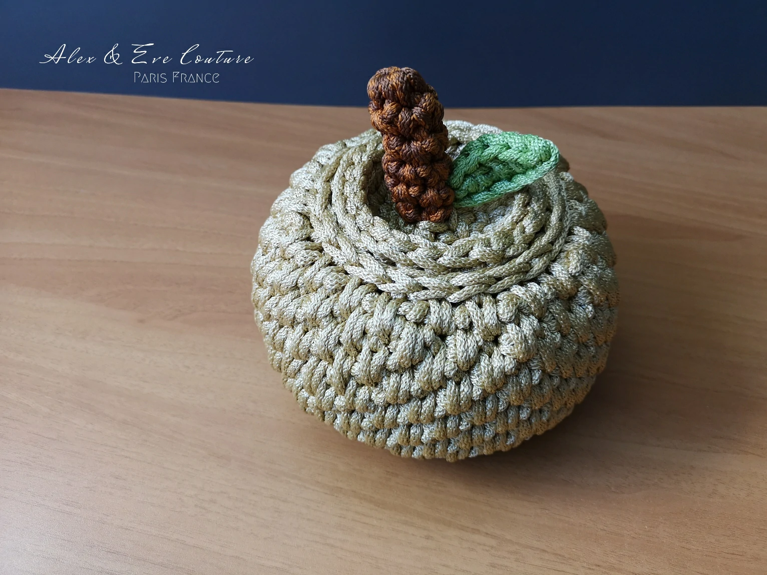 crochet-apple-basket5